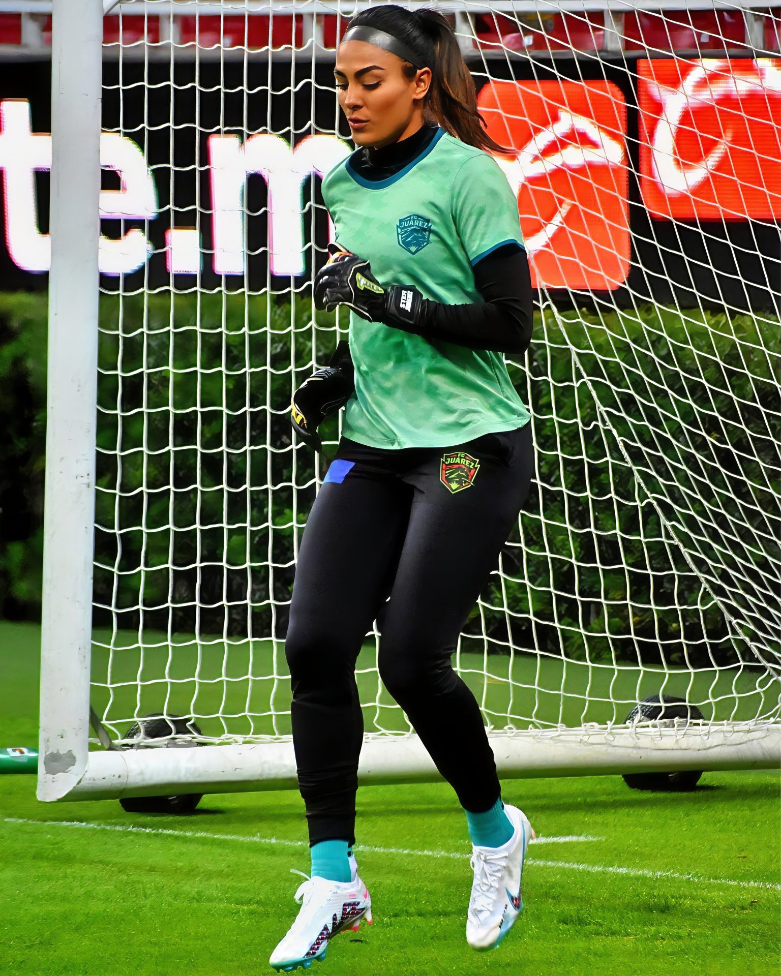 Stefani Jimenez Stefani Jimenez